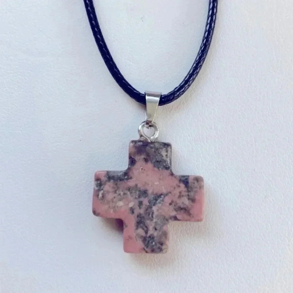 Handmade Nevada Lapis Crisscross Stone Necklace NWT